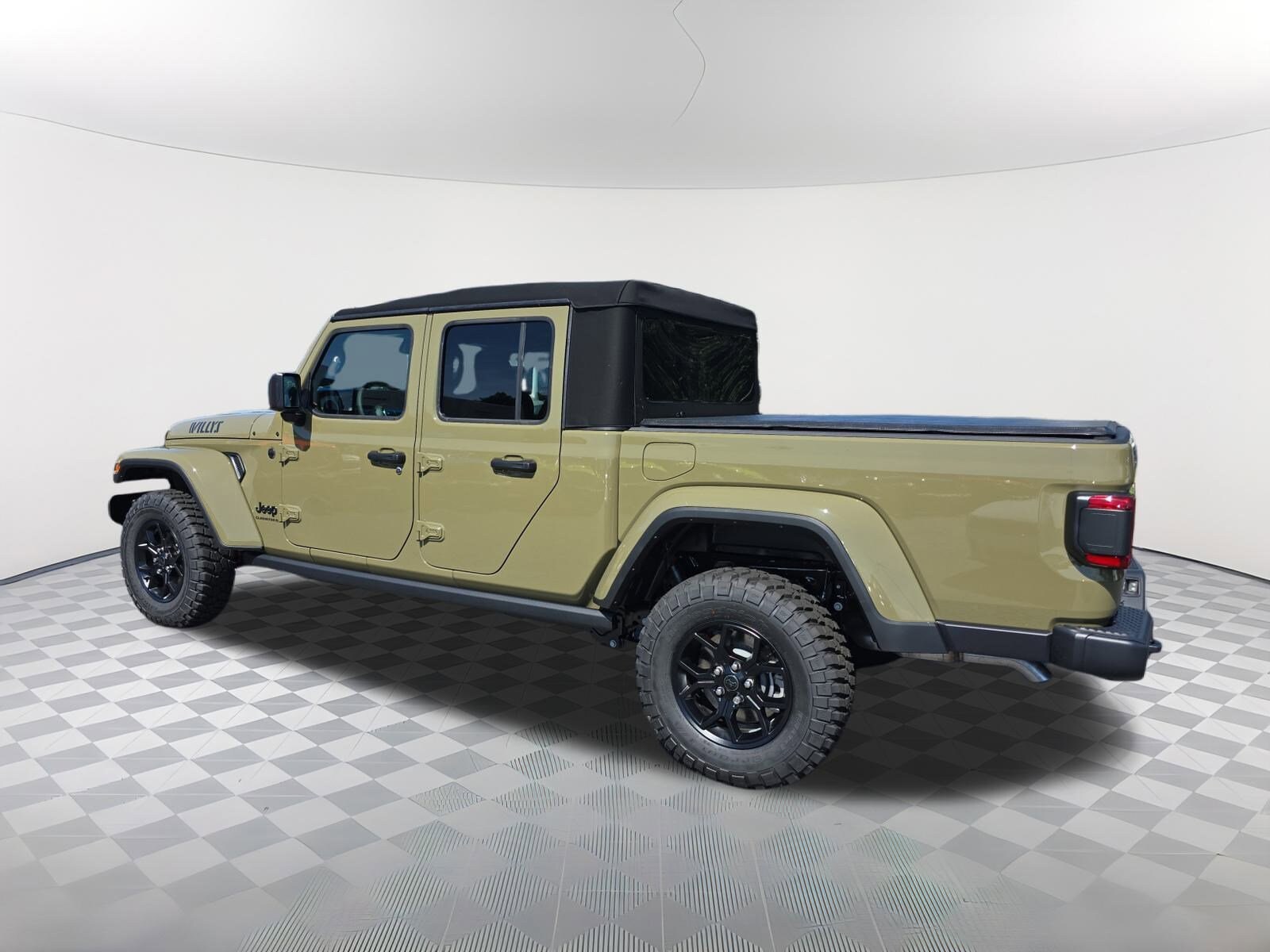 2025 Jeep Gladiator Willys photo 3