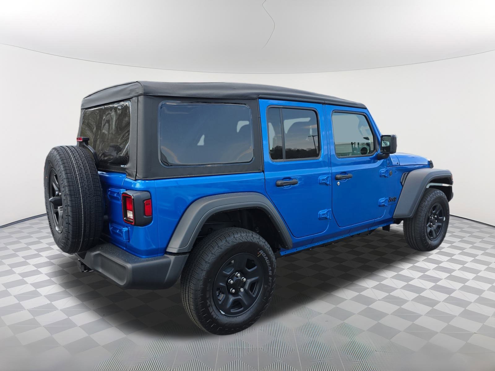 2025 Jeep Wrangler Sport photo 3