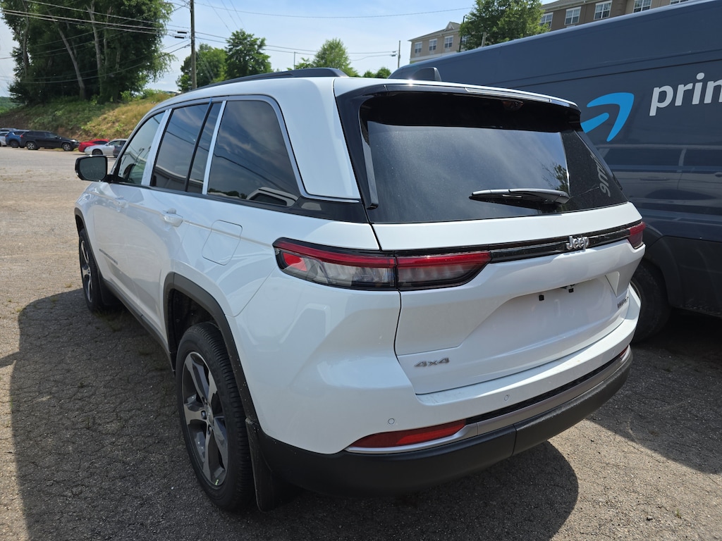New 2026 Jeep Grand Cherokee LIMITED 4X4 Sport Utility