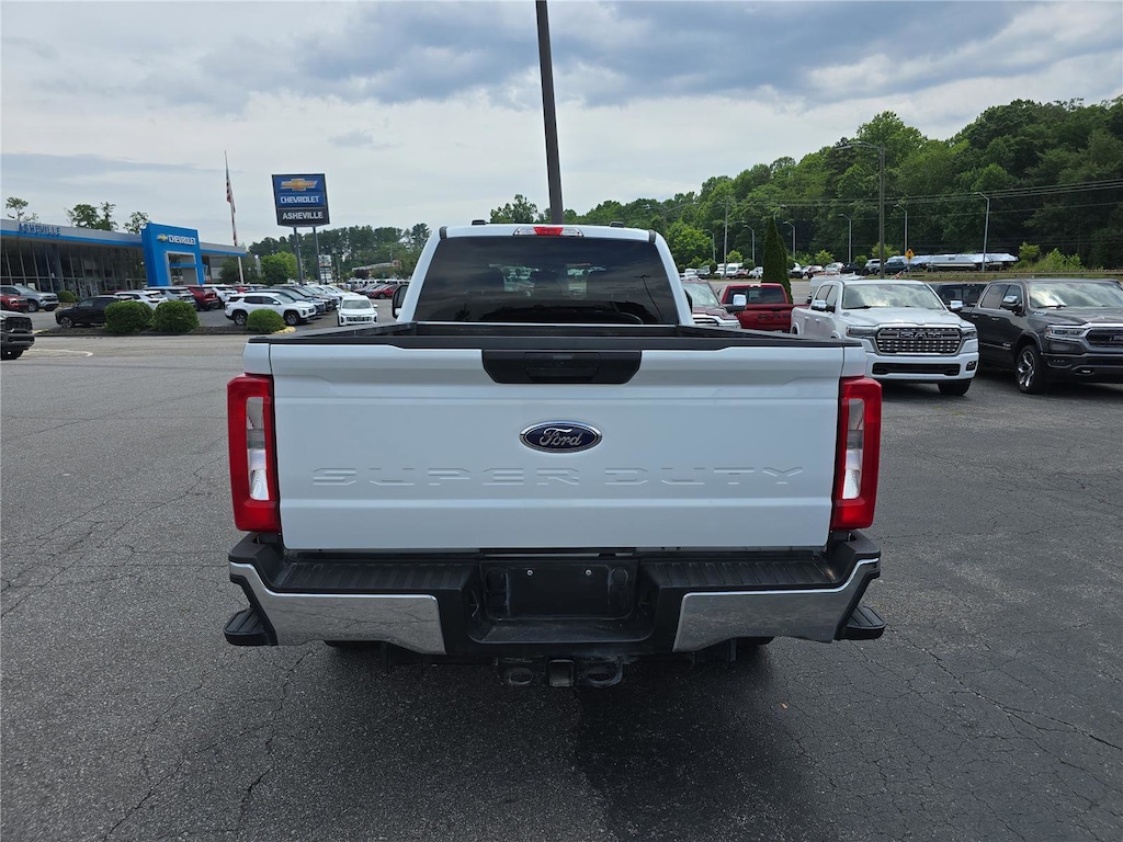 Used 2025 Ford F-250SD XLT Truck