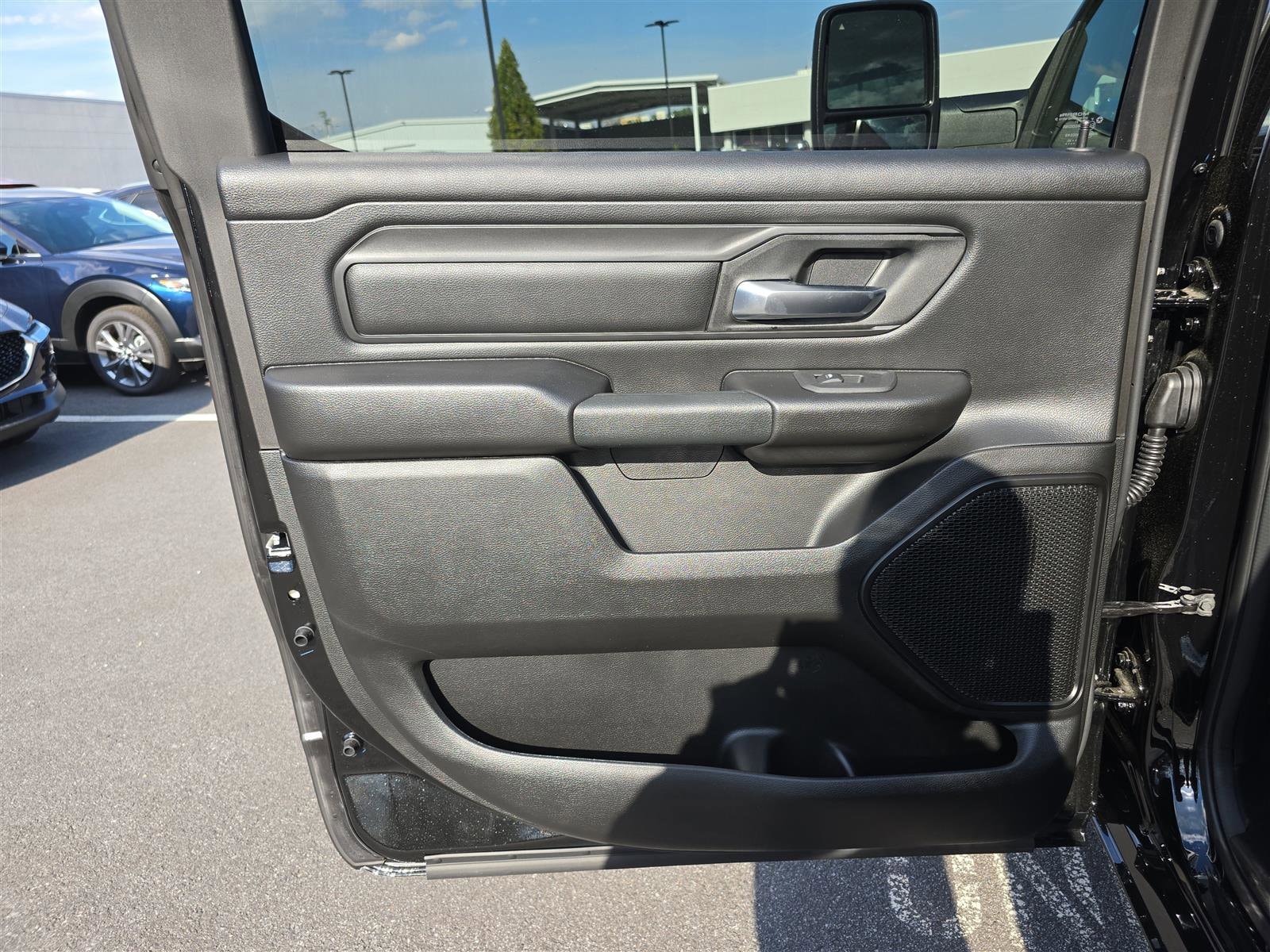 2025 RAM 1500 Tradesman - Photo 14