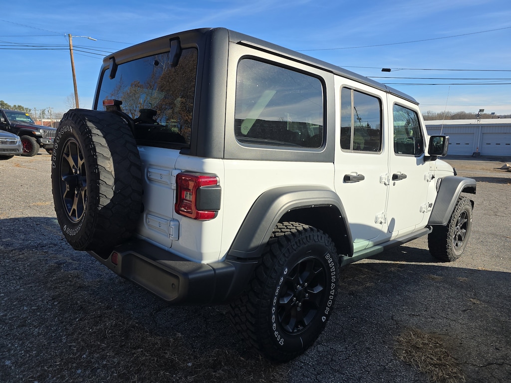 Used 2022 Jeep Wrangler Unlimited Willys SUV
