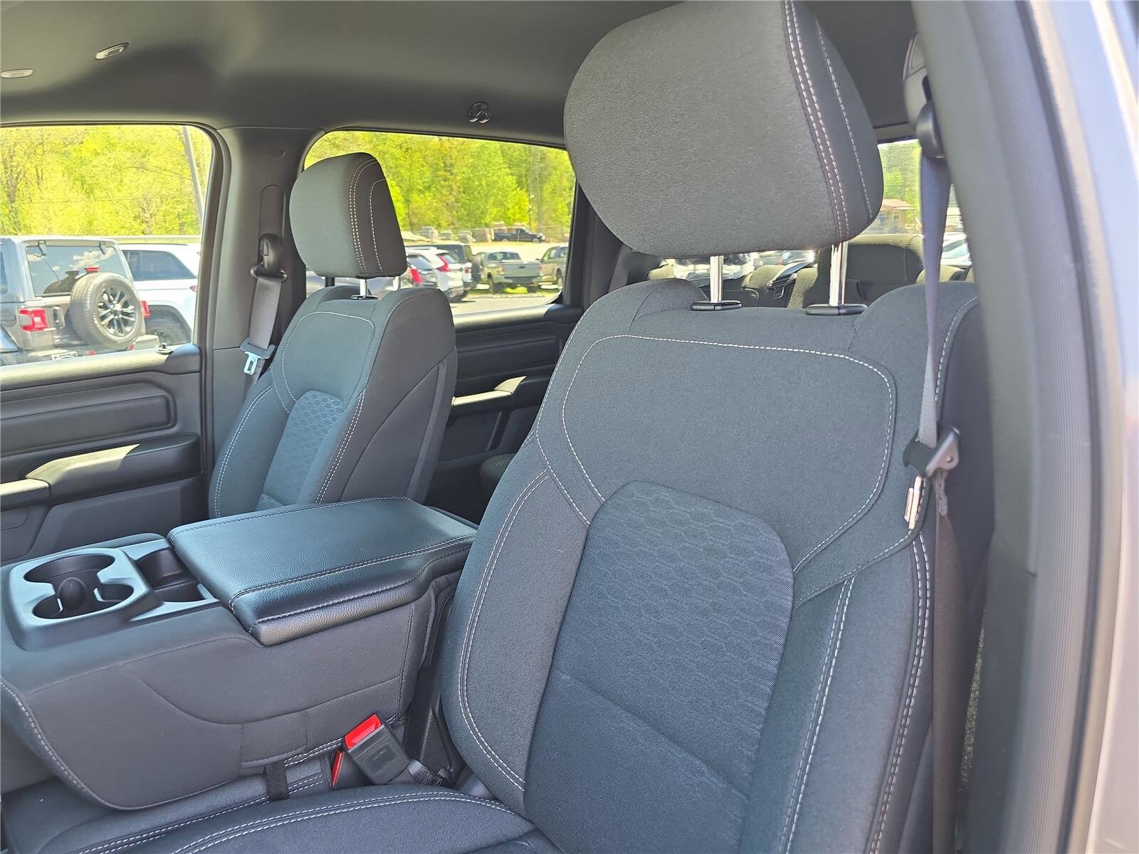 2025 RAM 1500 Tradesman - Photo 17