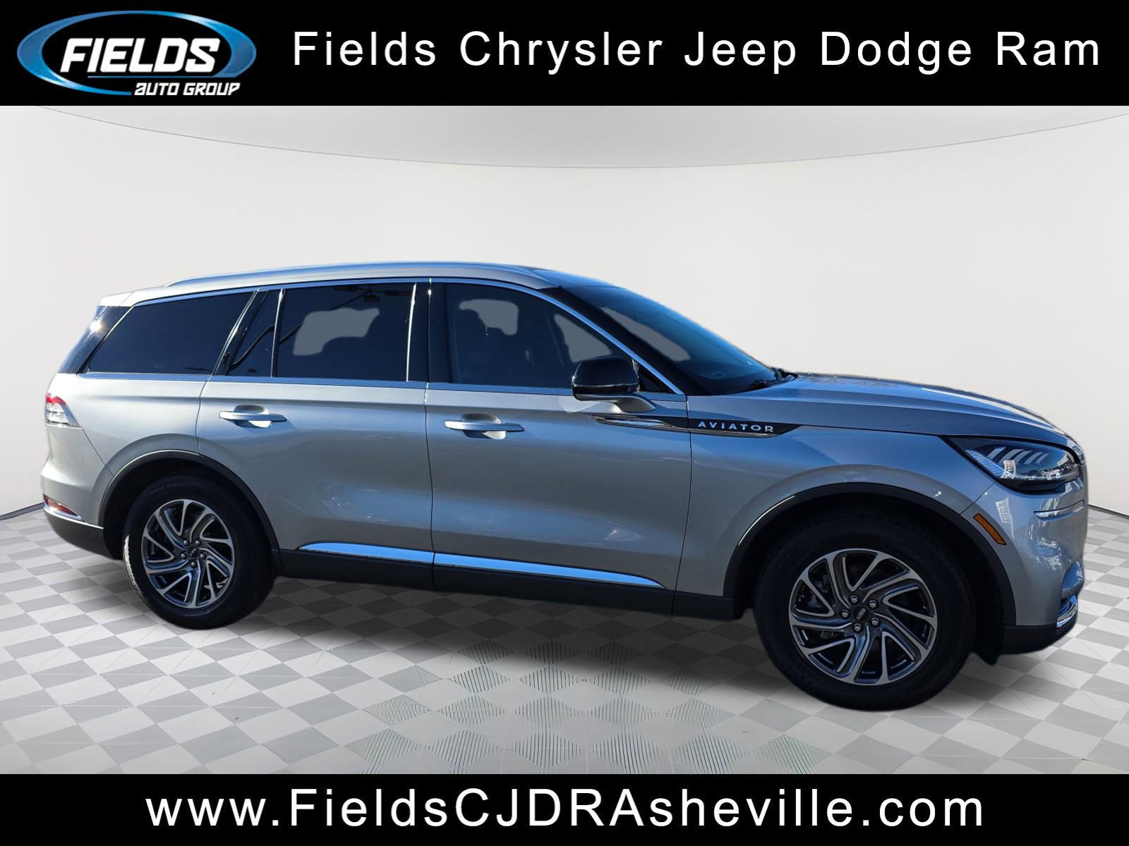 2021 Lincoln Aviator Base's photo