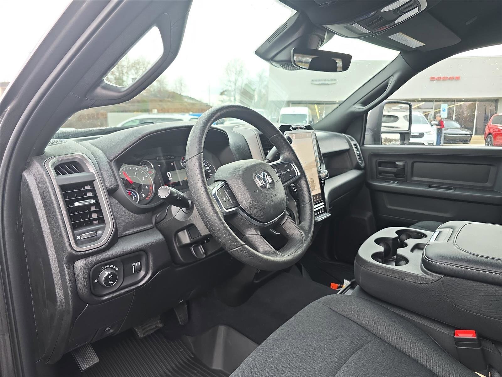 2026 RAM 3500 Tradesman - Photo 23