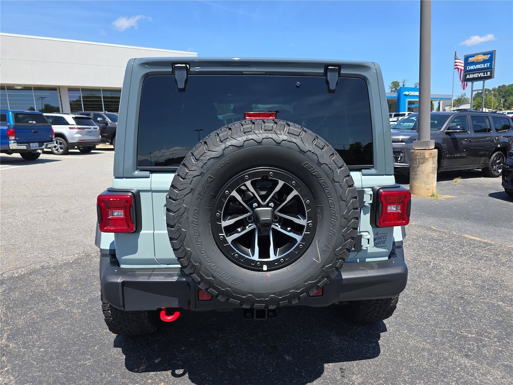 New 2026 Jeep Wrangler 4-DOOR RUBICON Sport Utility