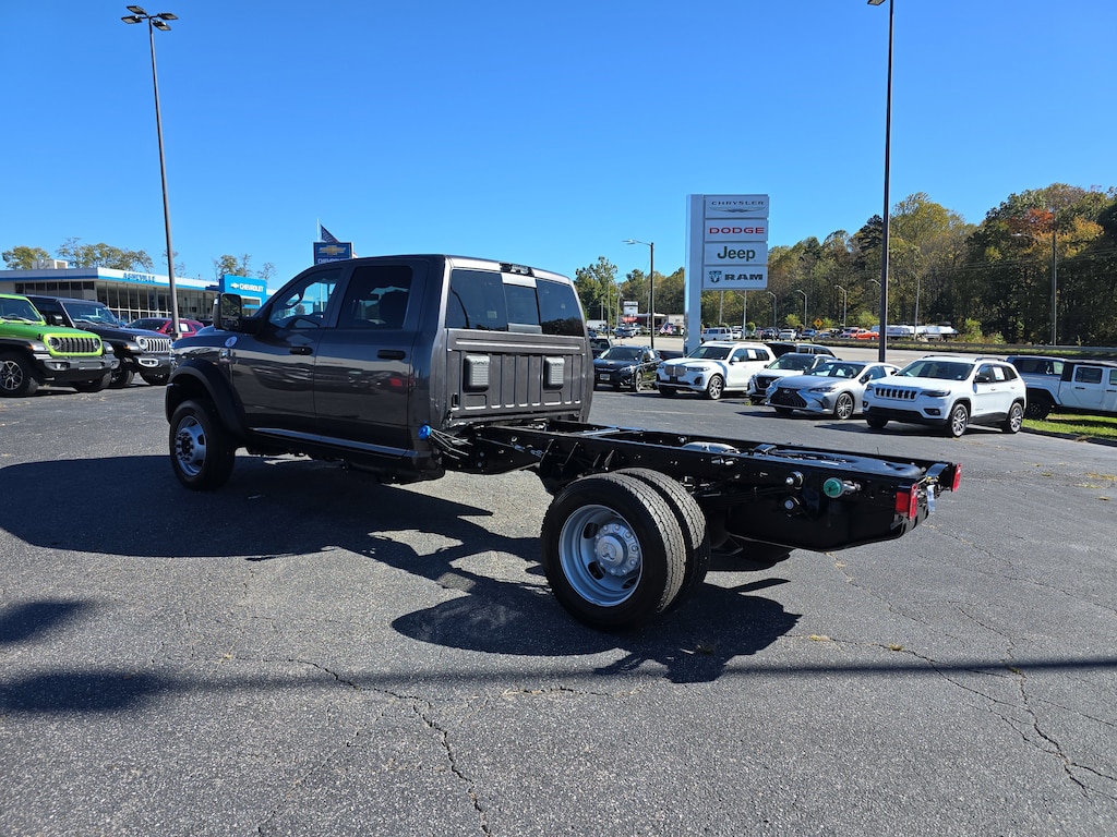 New 2026 Ram 4500 Chassis Cab 4500 TRADESMAN CHASSIS CREW CAB 4X4 60' CA Pickup