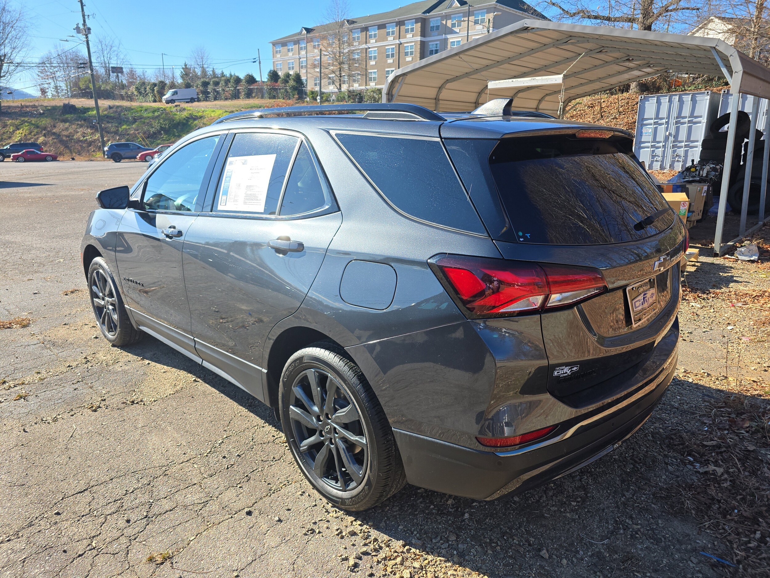 2023 Chevrolet Equinox RS photo 2