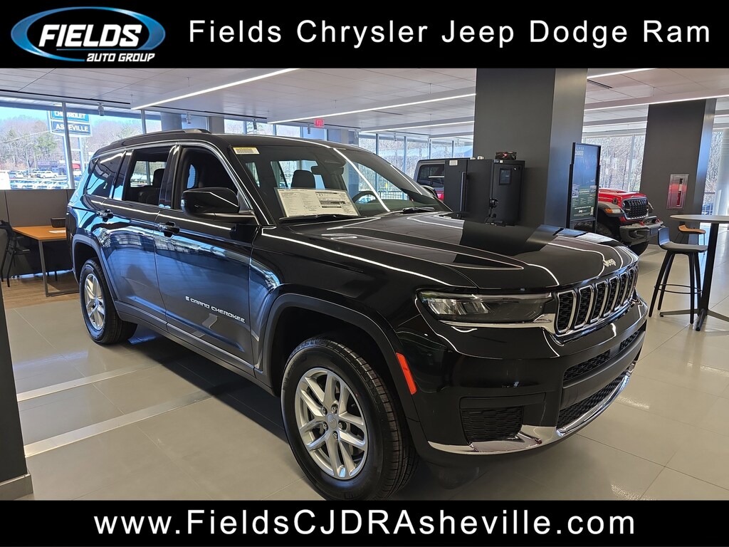 New 2026 Jeep Grand Cherokee L LAREDO 4X4 Sport Utility