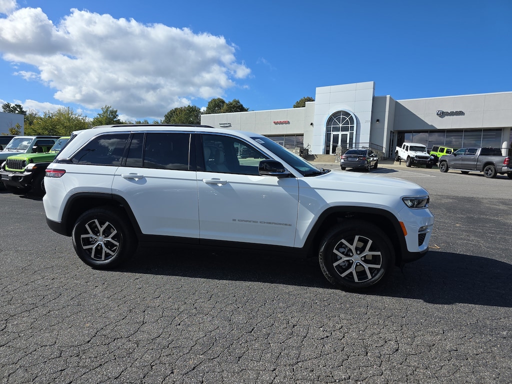 New 2025 Jeep Grand Cherokee LIMITED 4X4 Sport Utility