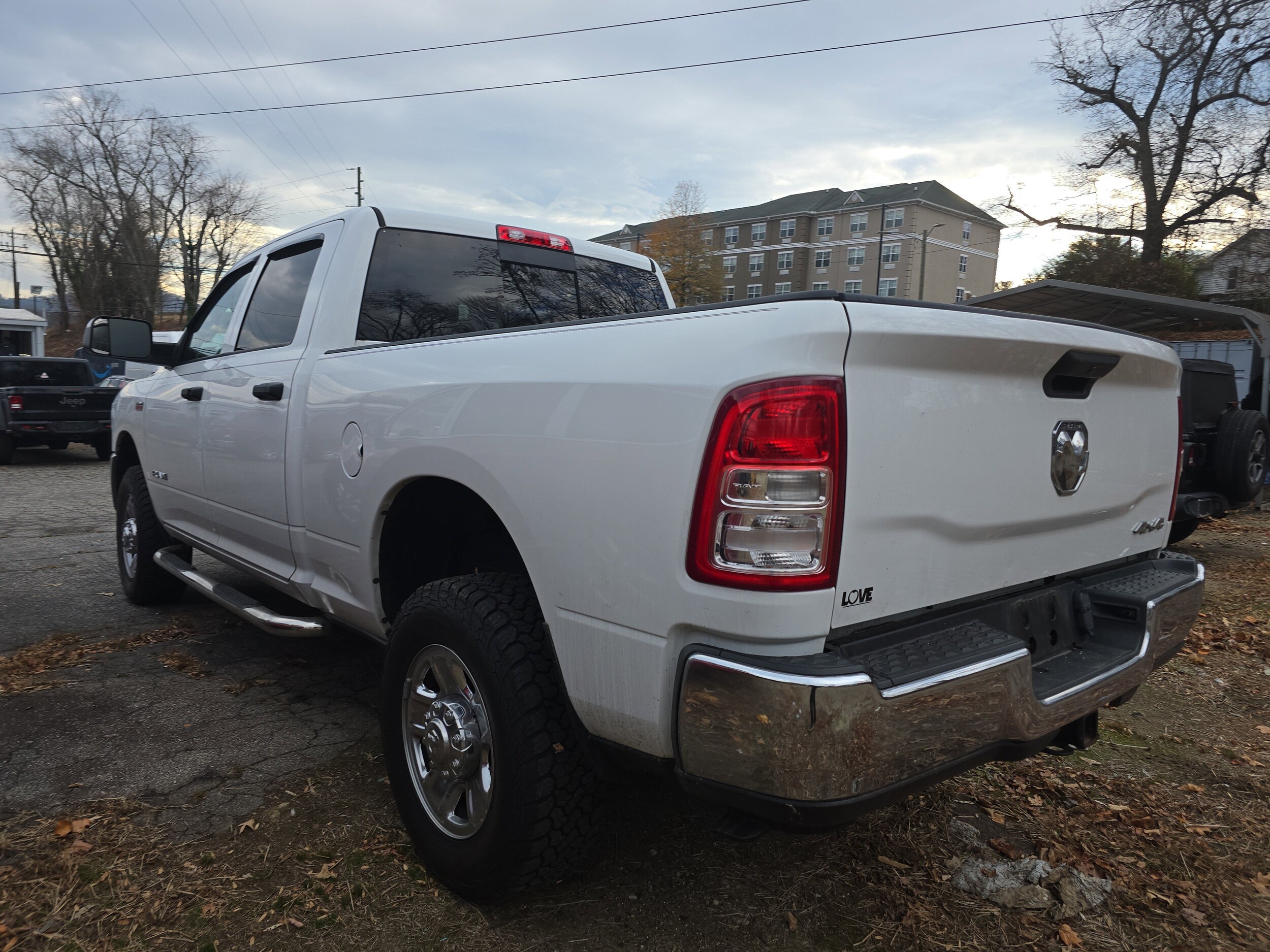 2021 Ram 2500 Tradesman photo 3