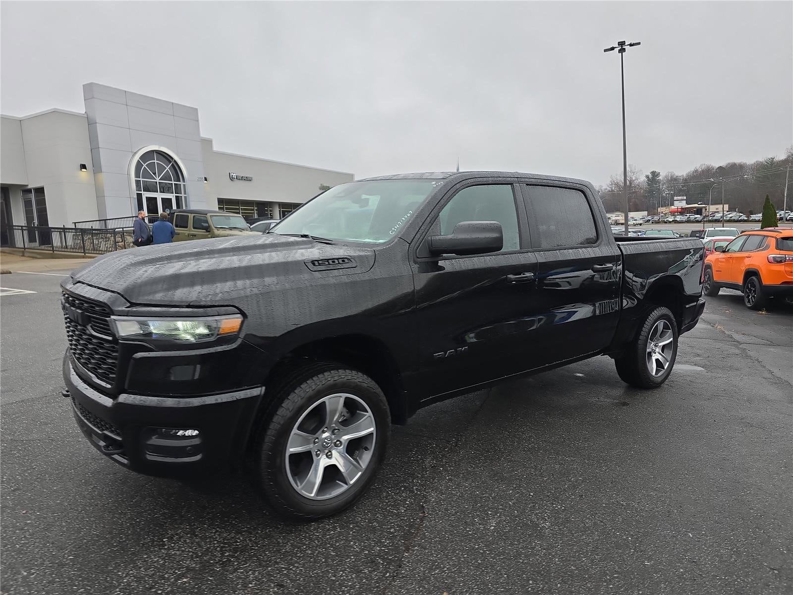 2025 RAM 1500 Tradesman - Photo 8