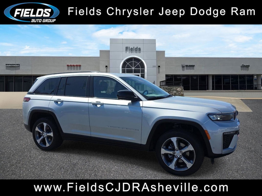 New 2026 Jeep Grand Cherokee LIMITED 4X4 Sport Utility