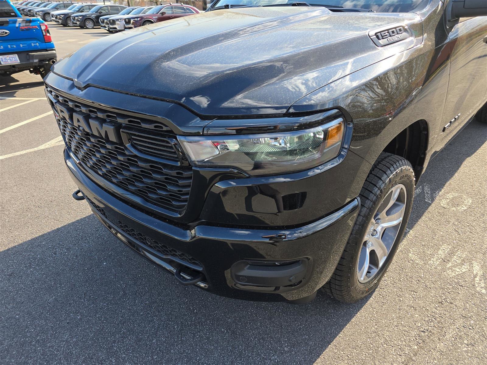 2025 RAM 1500 Tradesman - Photo 10