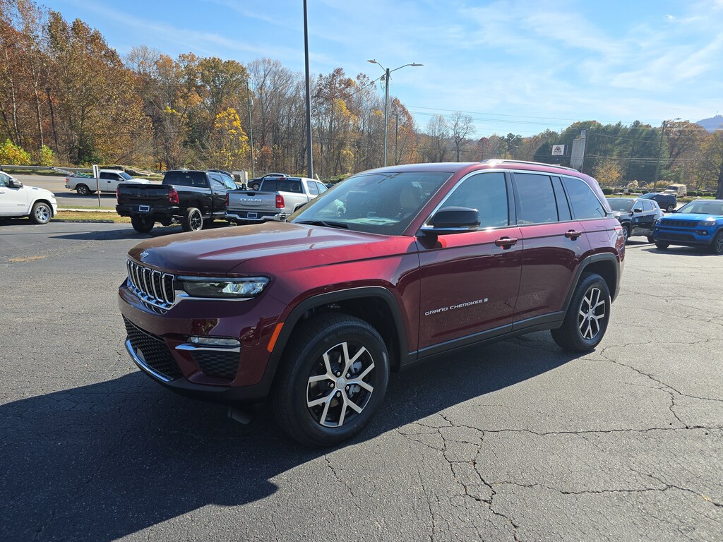 New 2025 Jeep Grand Cherokee LIMITED 4X4 Sport Utility