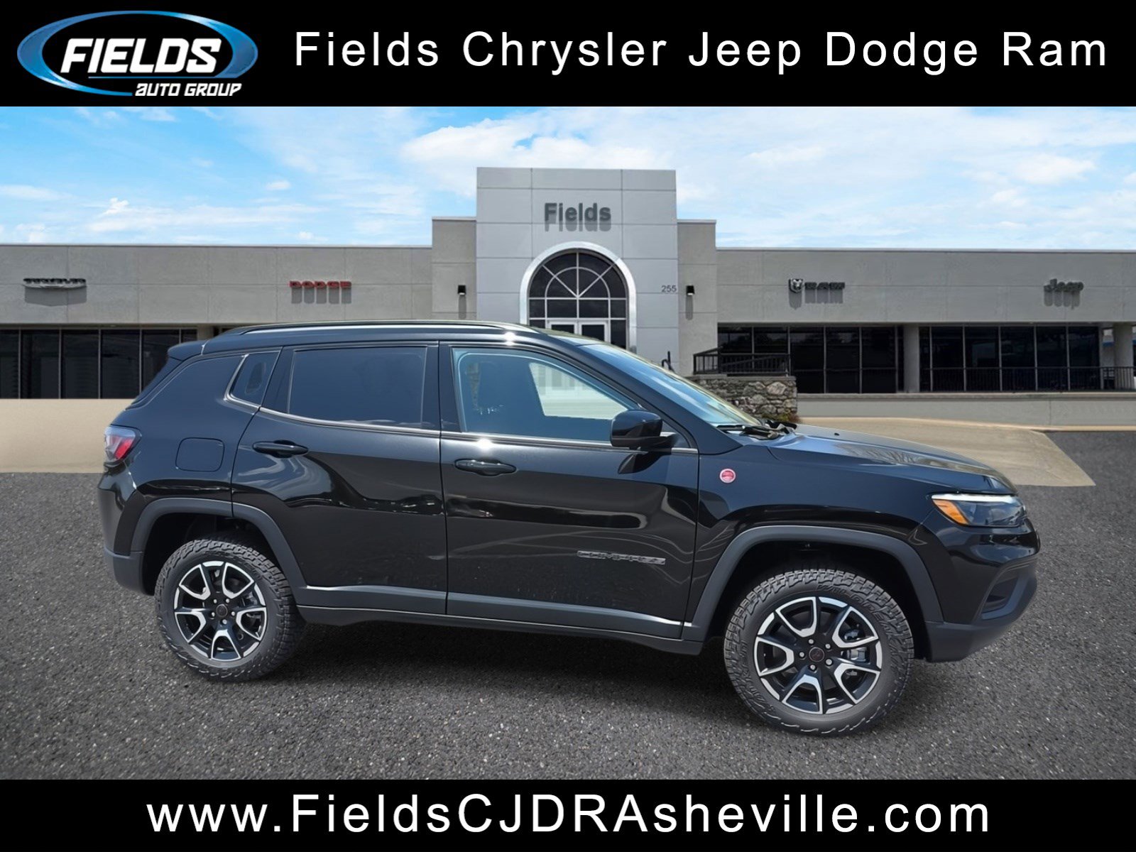 2025 Jeep Compass Trailhawk 4X4's photo