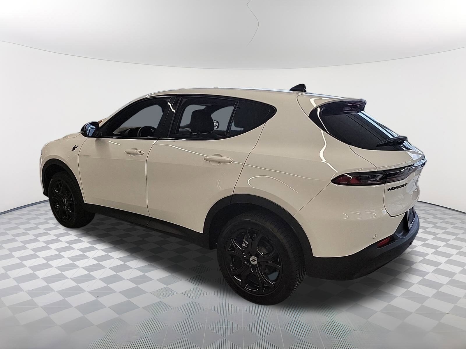 2024 Dodge Hornet GT photo 4