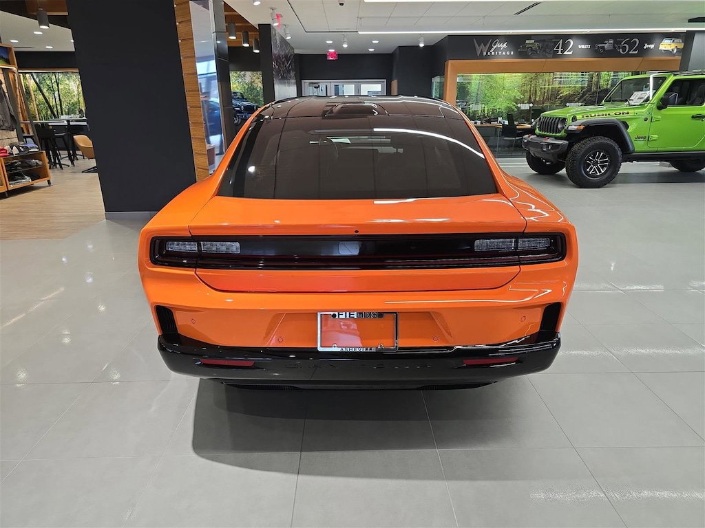 New 2025 Dodge Charger 2-DOOR DAYTONA R/T AWD Coupe