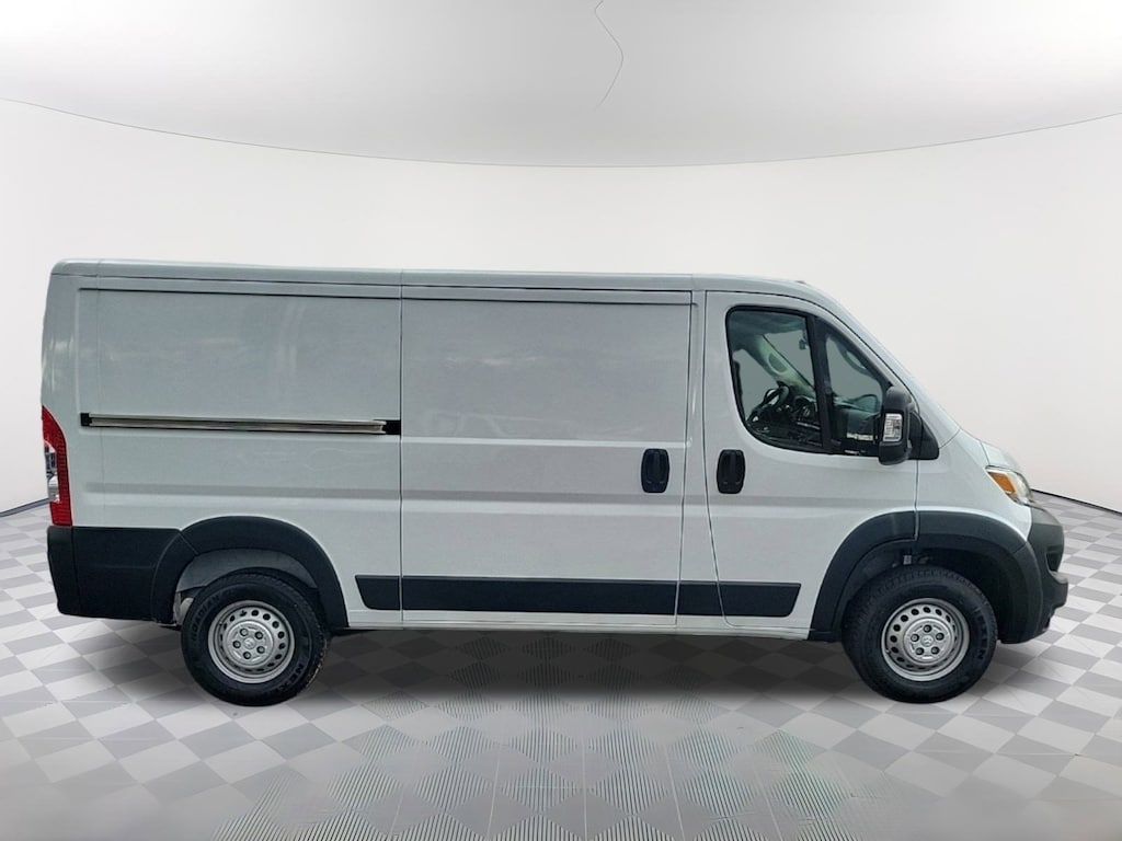 New 2024 Ram ProMaster PROMASTER 2500 TRADESMAN CARGO VAN LOW ROOF 136' W Cargo Van