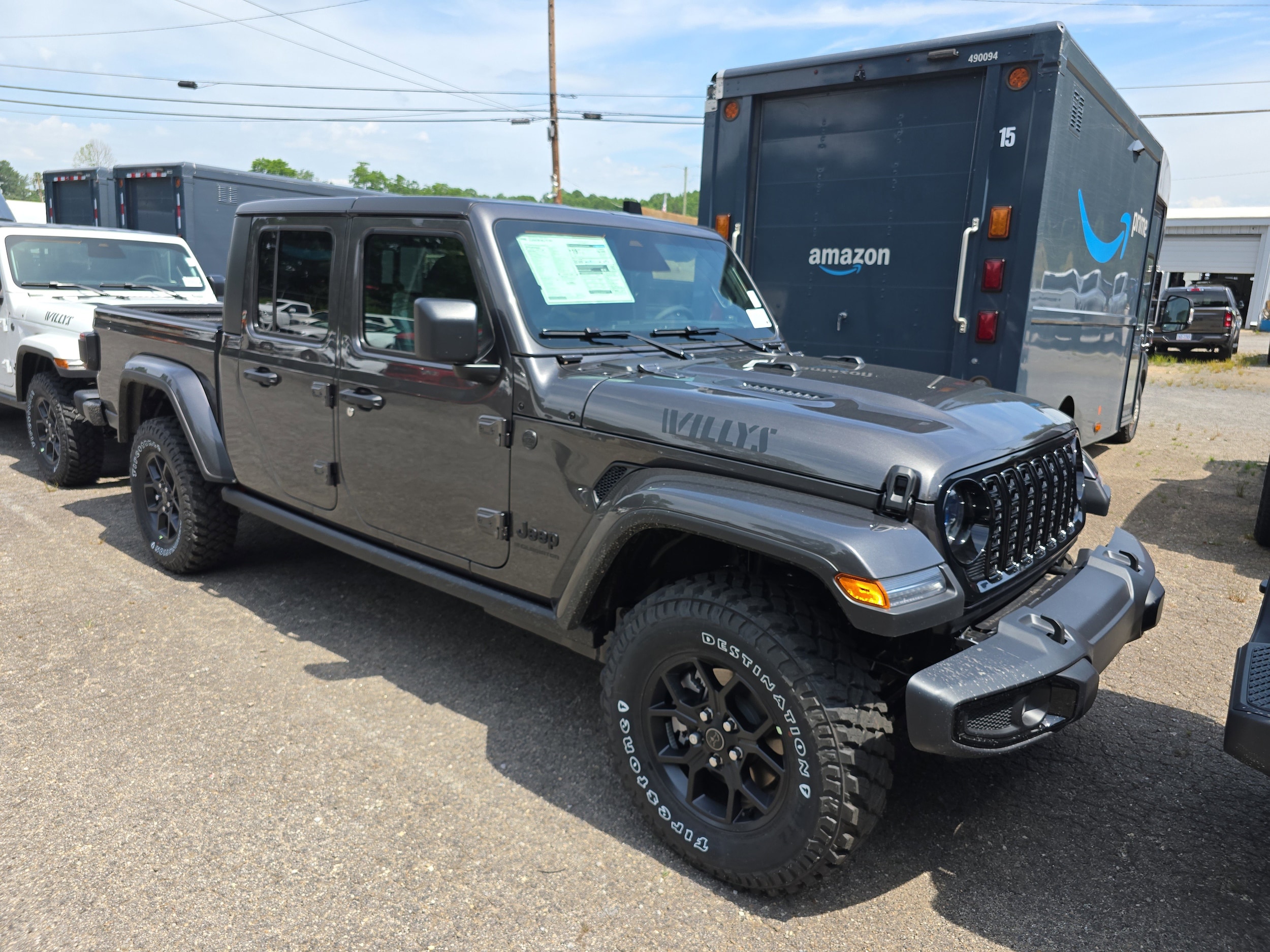 2026 Jeep Gladiator Willys Auto's photo