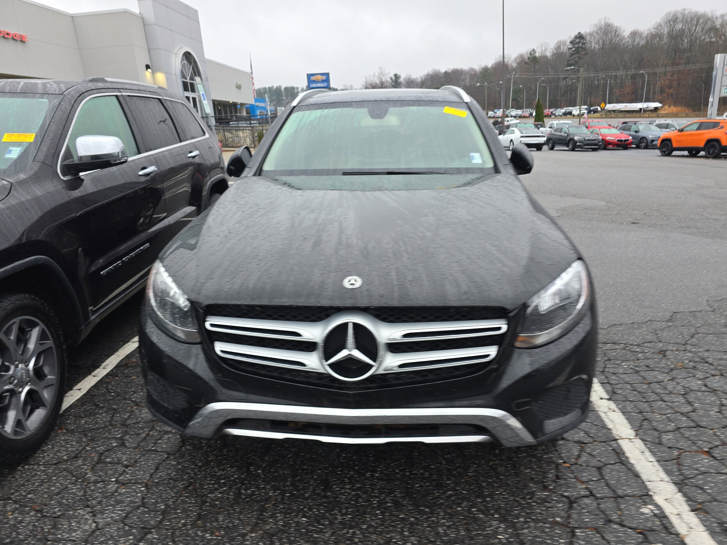 2018 Mercedes Benz GLC 300 photo 2