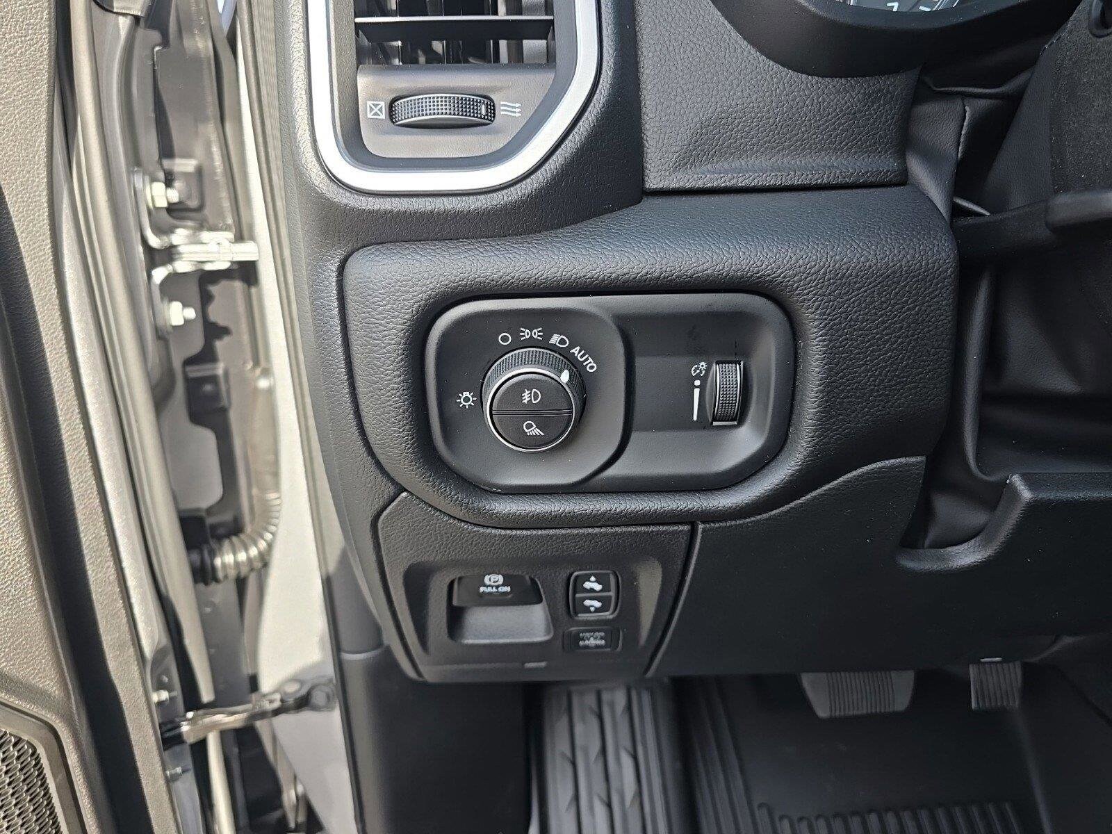 2025 RAM 1500 Big Horn/Lone Star - Photo 36