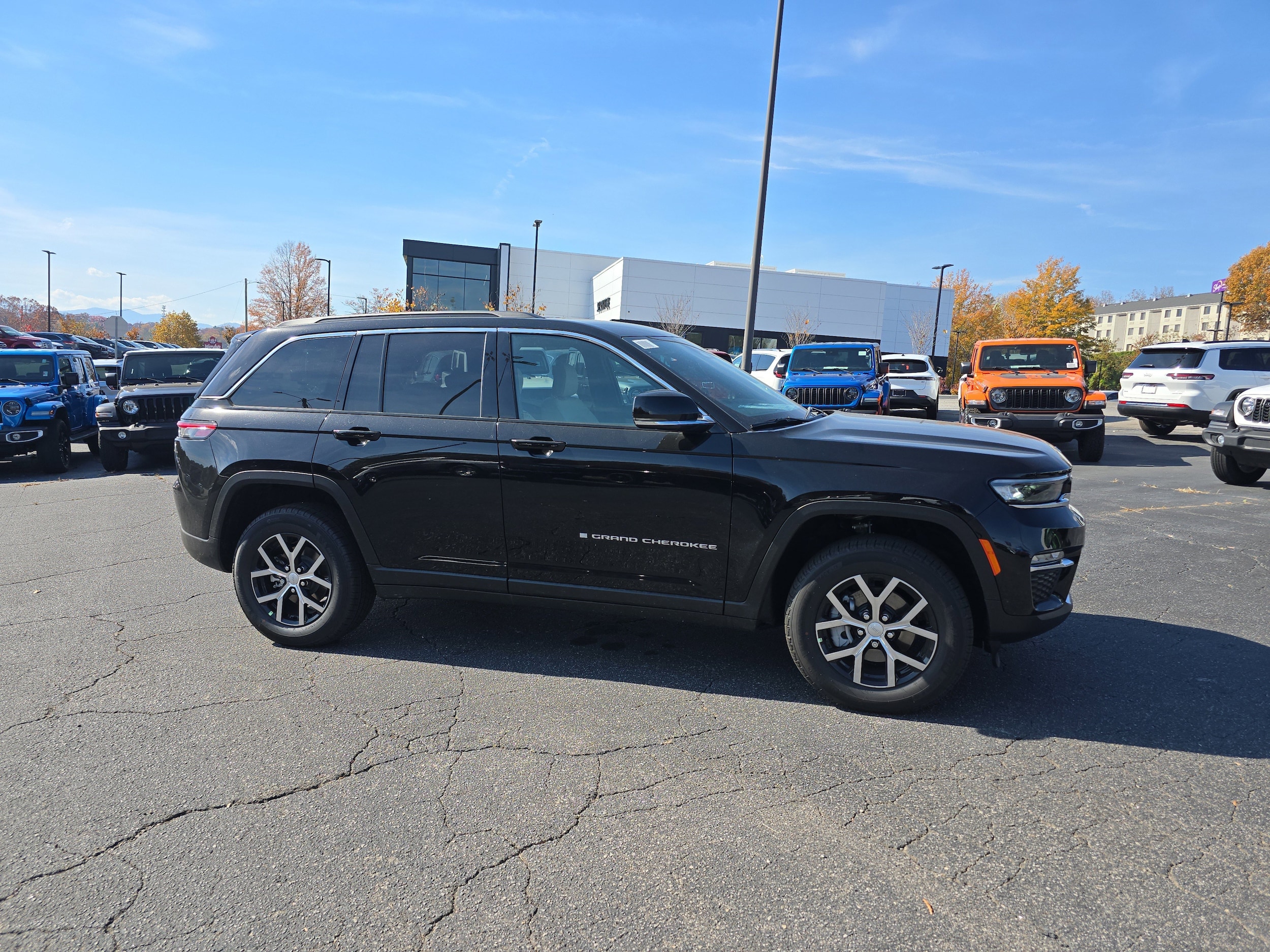 2025 Jeep Grand Cherokee Limited's photo