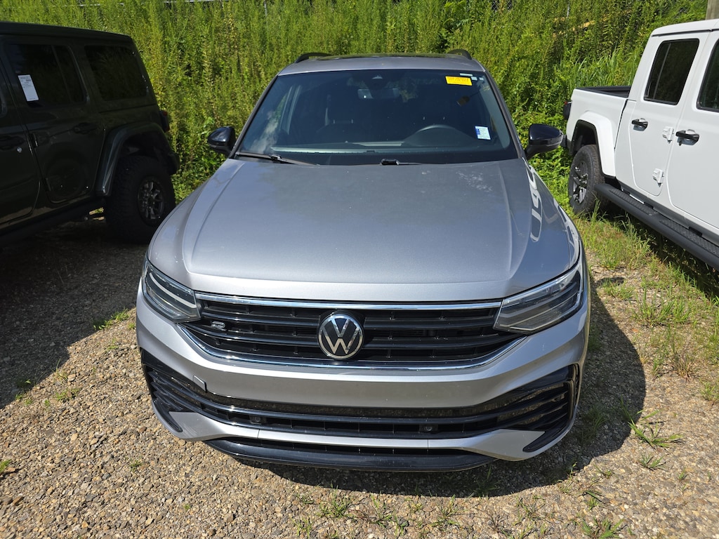 Used 2022 Volkswagen Tiguan 2.0T SE R-Line Black SUV