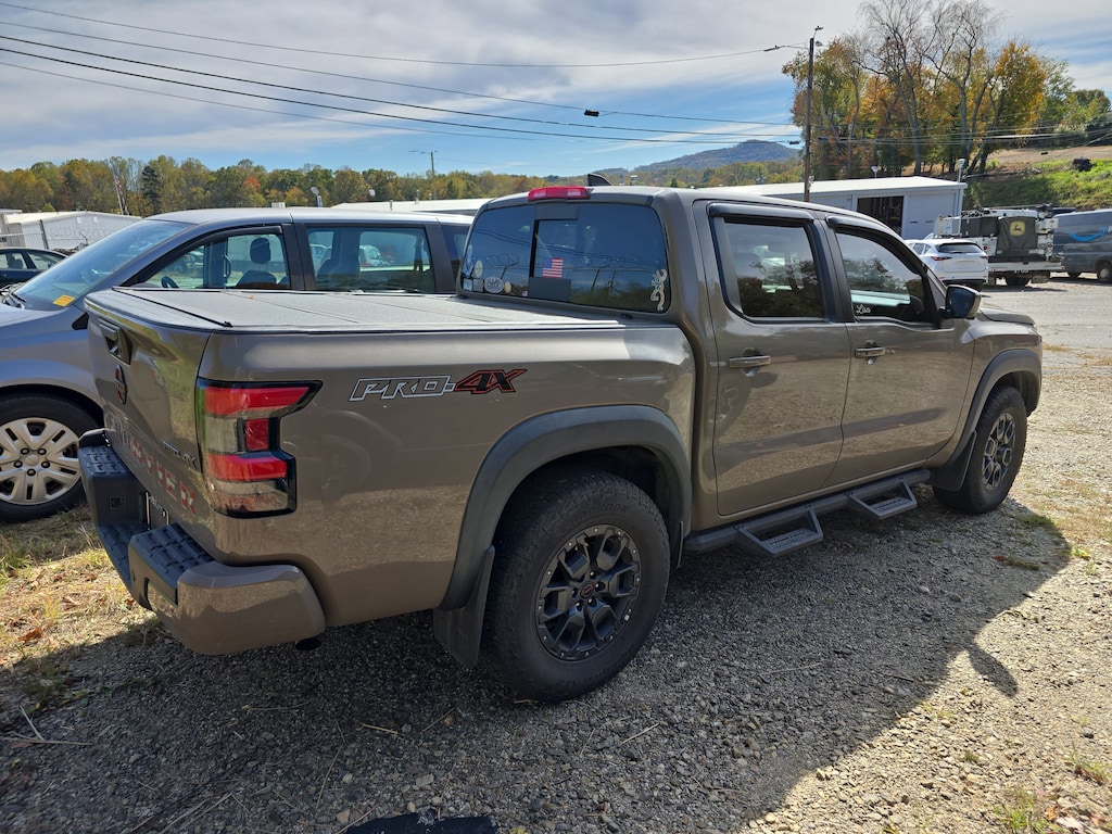 Used 2023 Nissan Frontier PRO-4X Truck