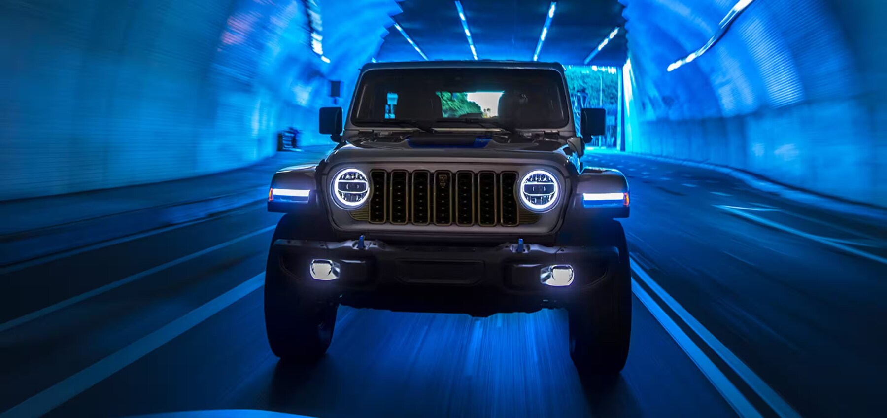 2024-Jeep-Wrangler-headlights.png