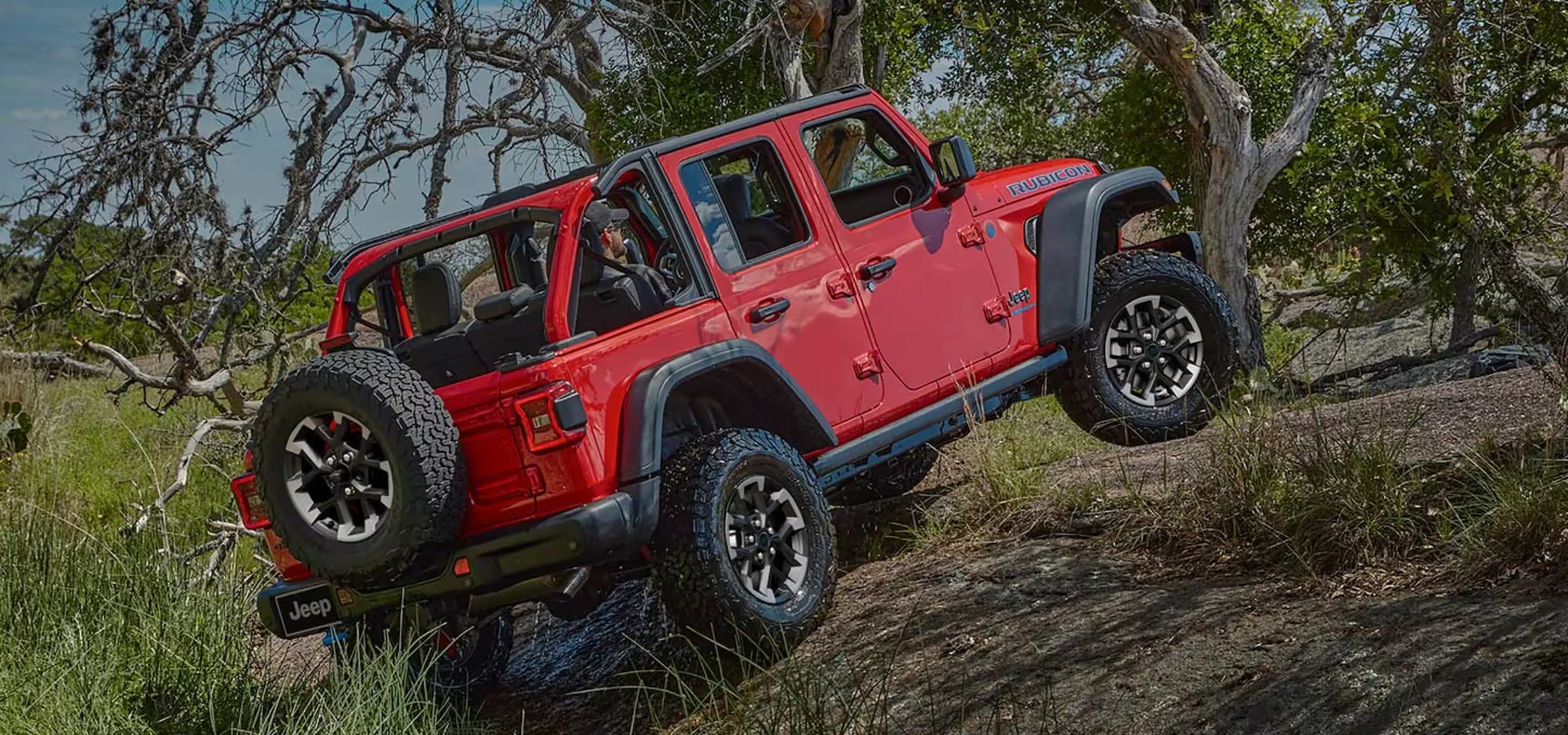 2025-jeep-wrangler-action-climb-red.png