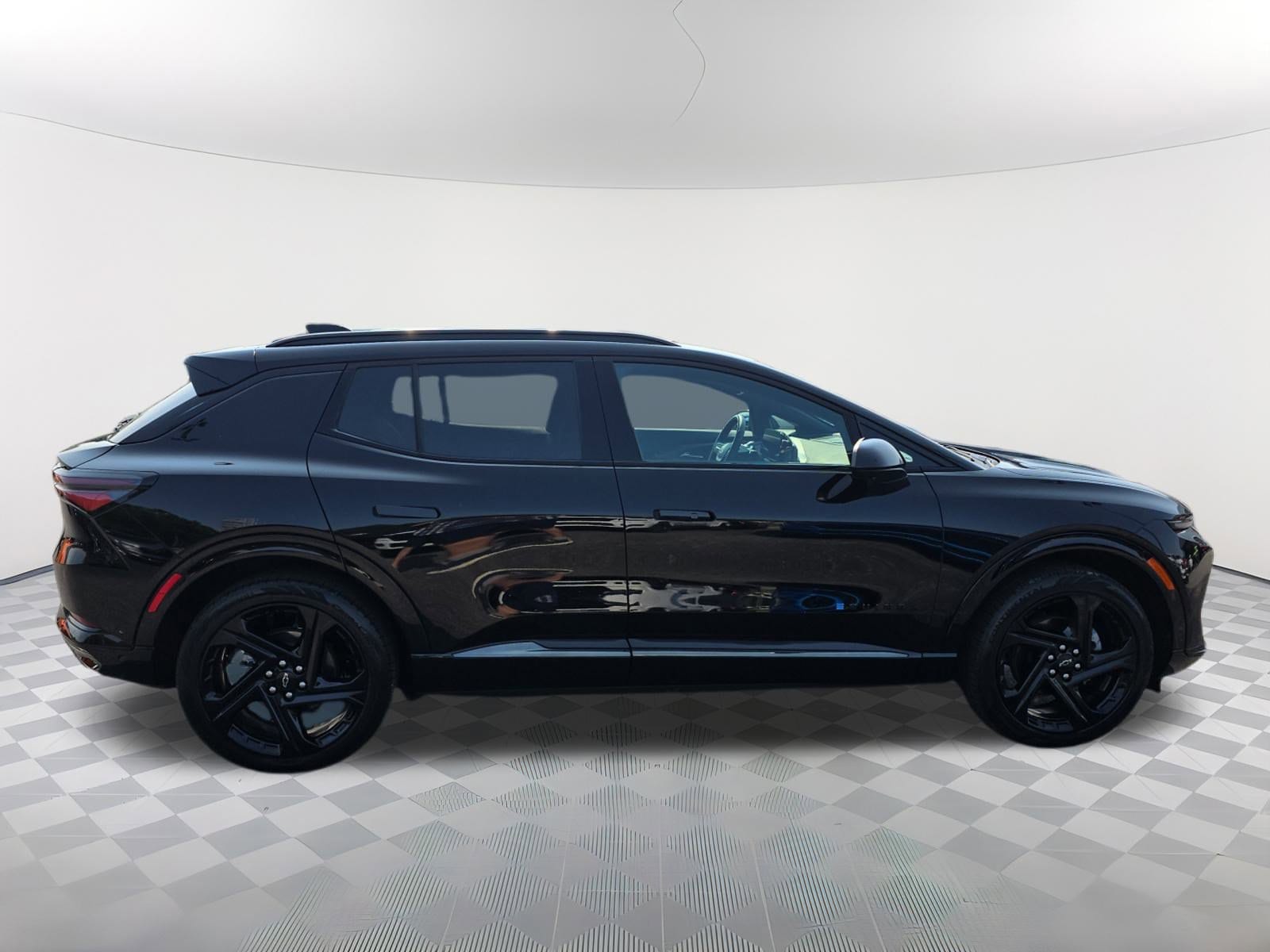 Used 2024 Chevrolet Equinox EV Launch Edition with VIN 3GN7DNRP2RS144498 for sale in Asheville, NC
