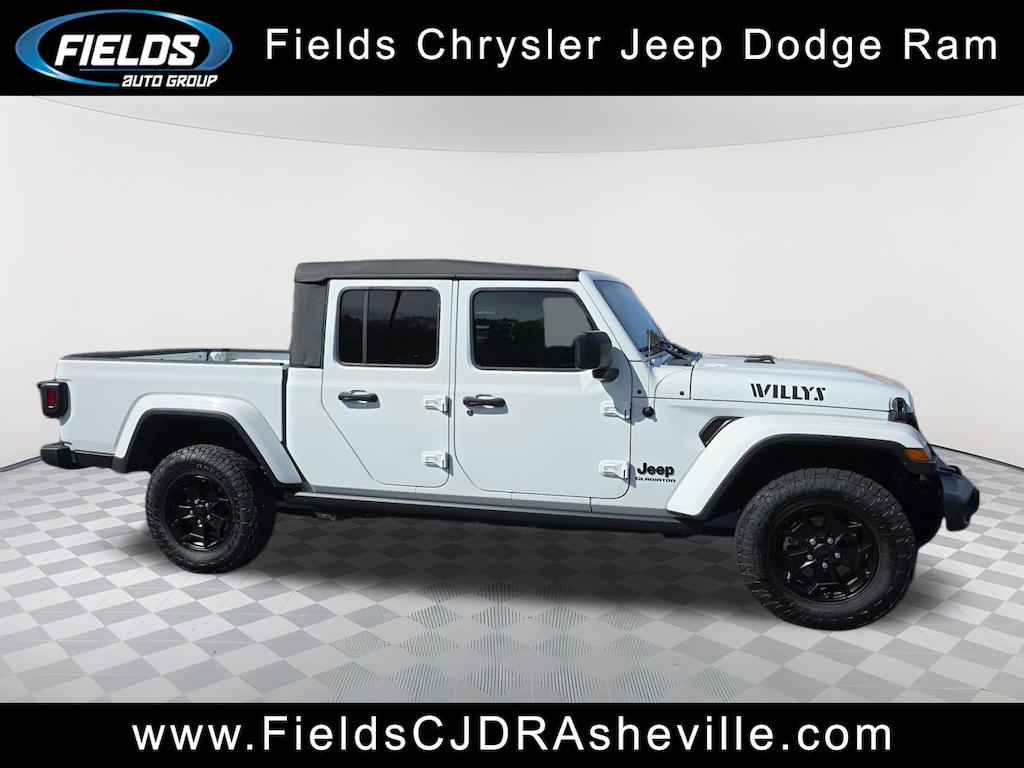 Used 2021 Jeep Gladiator Sport Truck