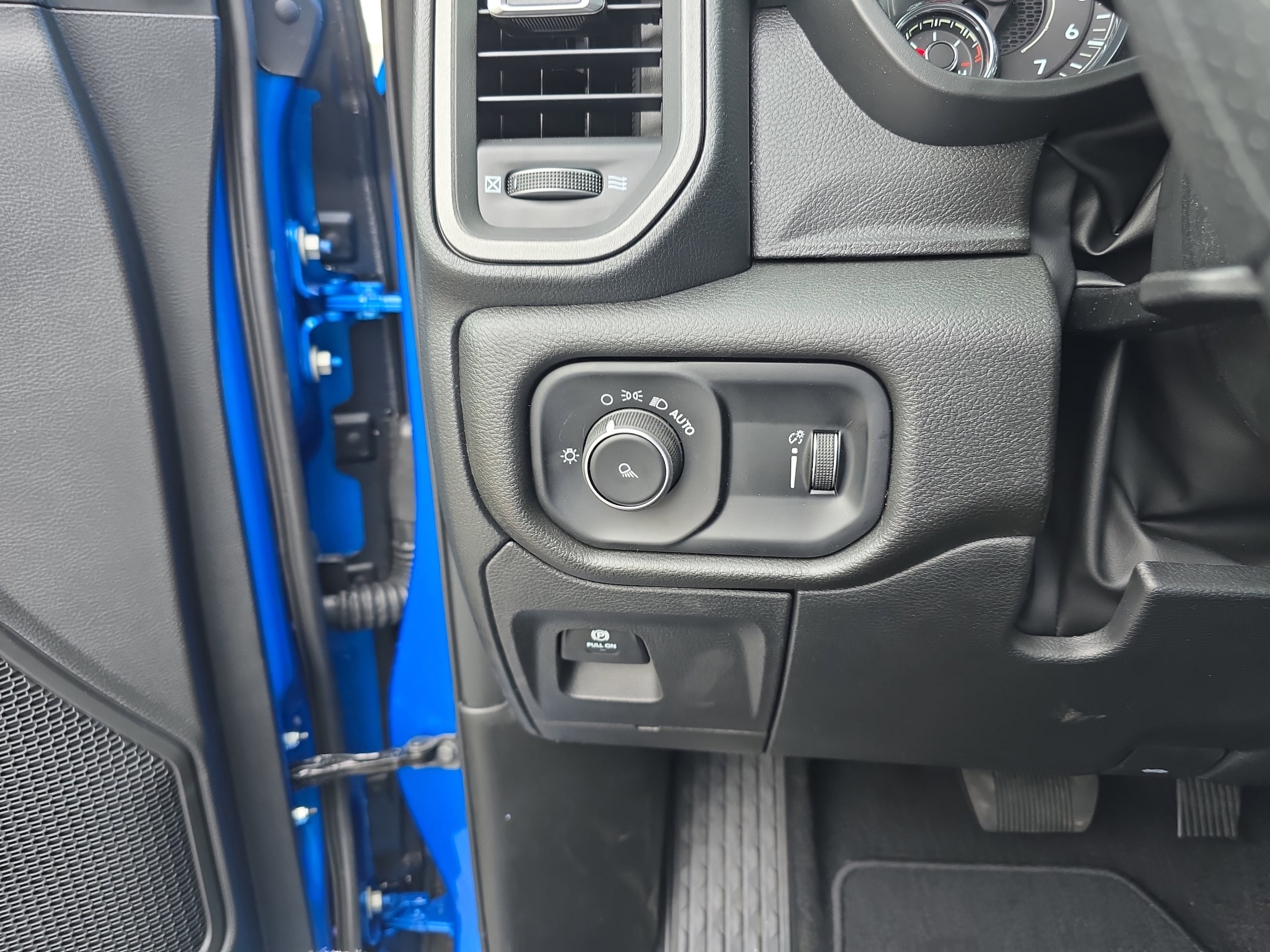 2025 RAM 1500 Tradesman - Photo 35