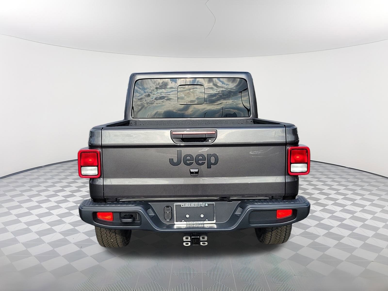 2025 Jeep Gladiator photo 4