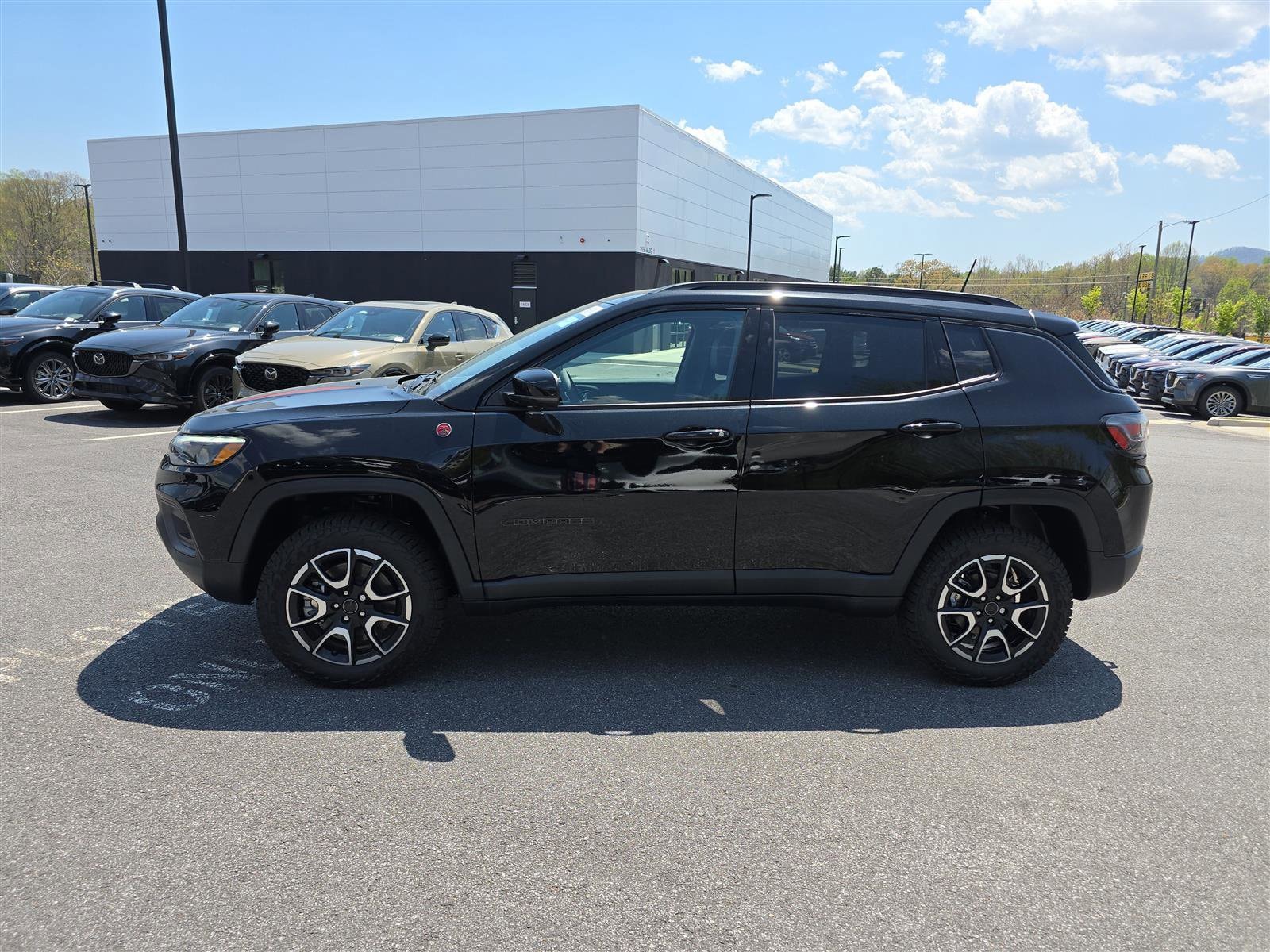 2025 Jeep Compass Trailhawk - Photo 7