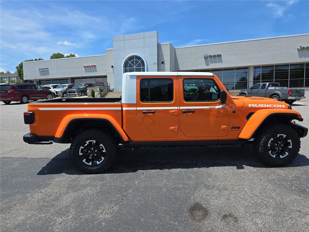 New 2026 Jeep Gladiator RUBICON 4X4 Pickup