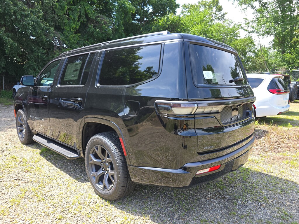 New 2026 Jeep Grand Wagoneer UPLAND 4X4 Sport Utility