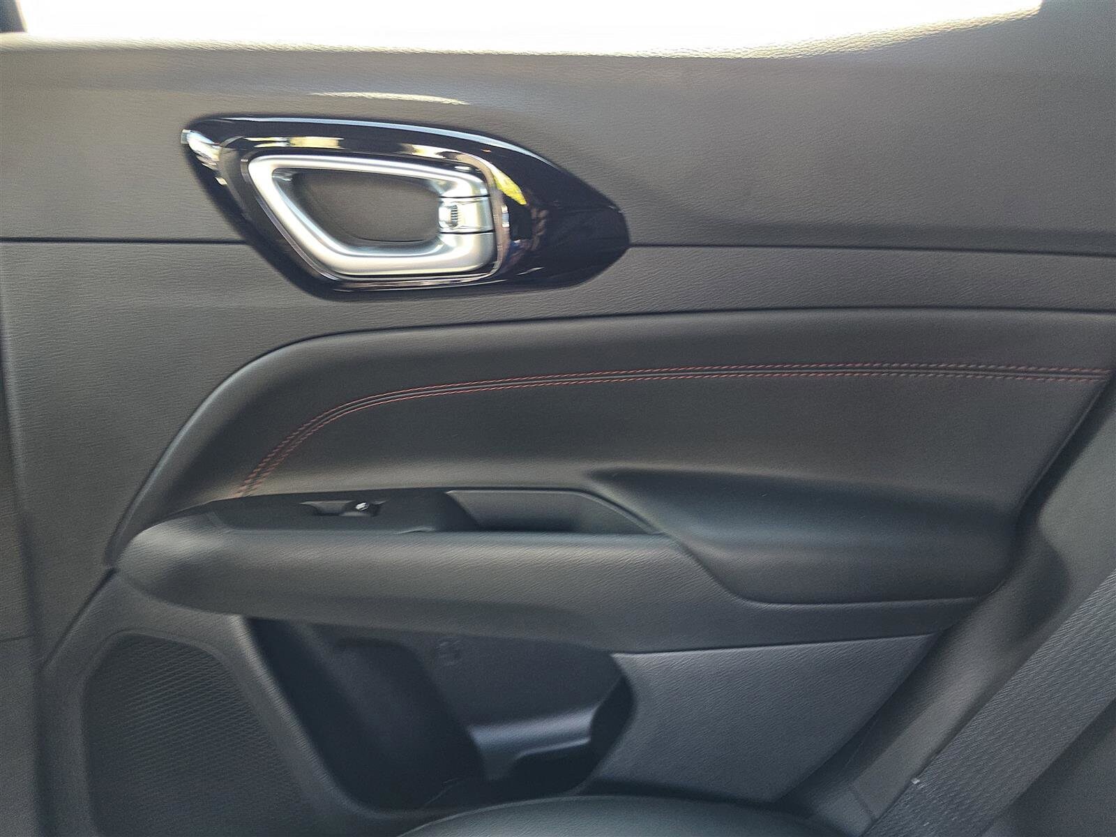 2025 Jeep Compass Trailhawk - Photo 18