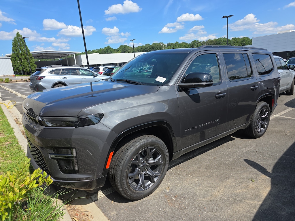 New 2026 Jeep Grand Wagoneer LIMITED ALTITUDE 4X4 Sport Utility