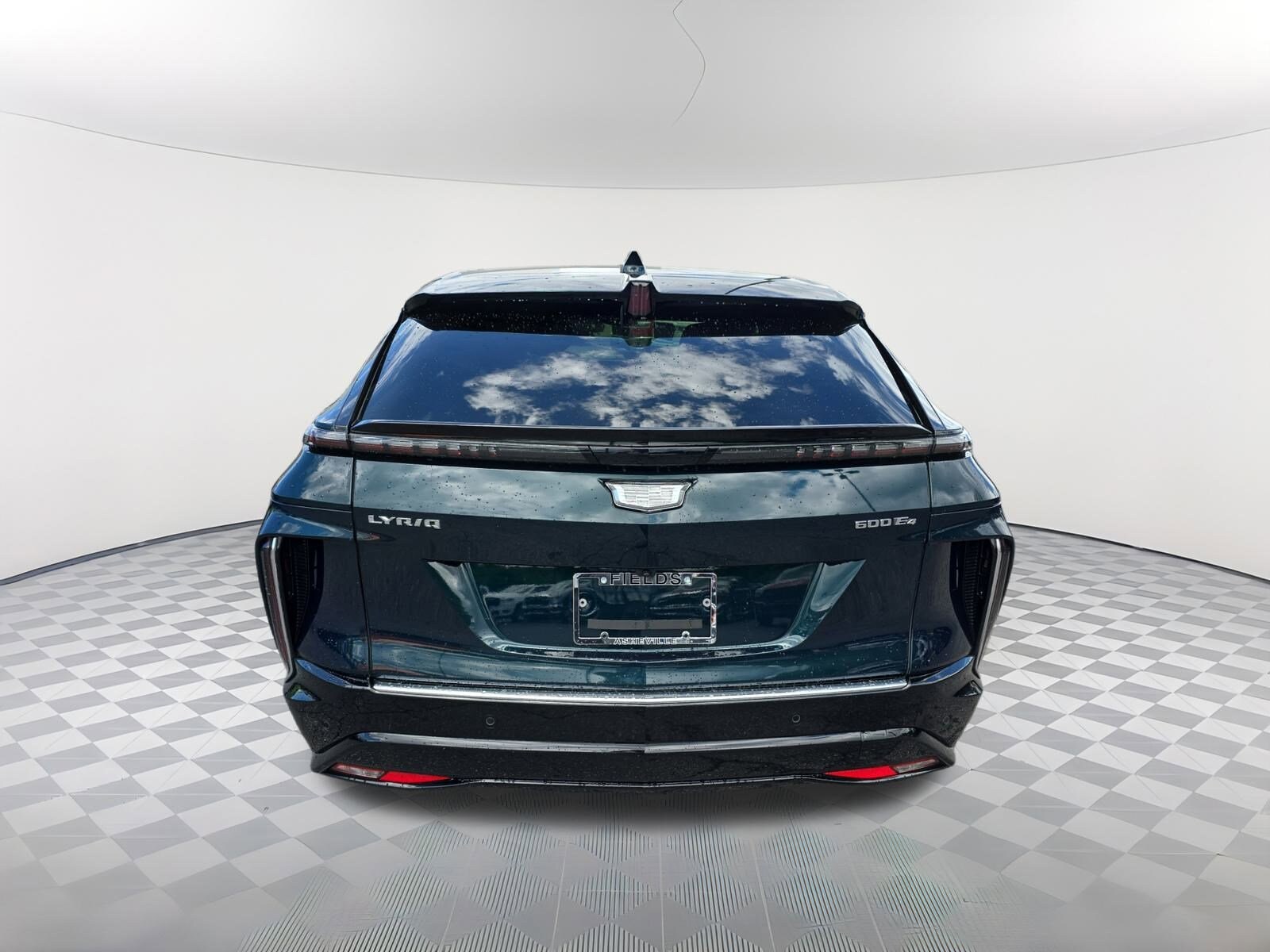 2024 Cadillac Lyriq Luxury photo 4