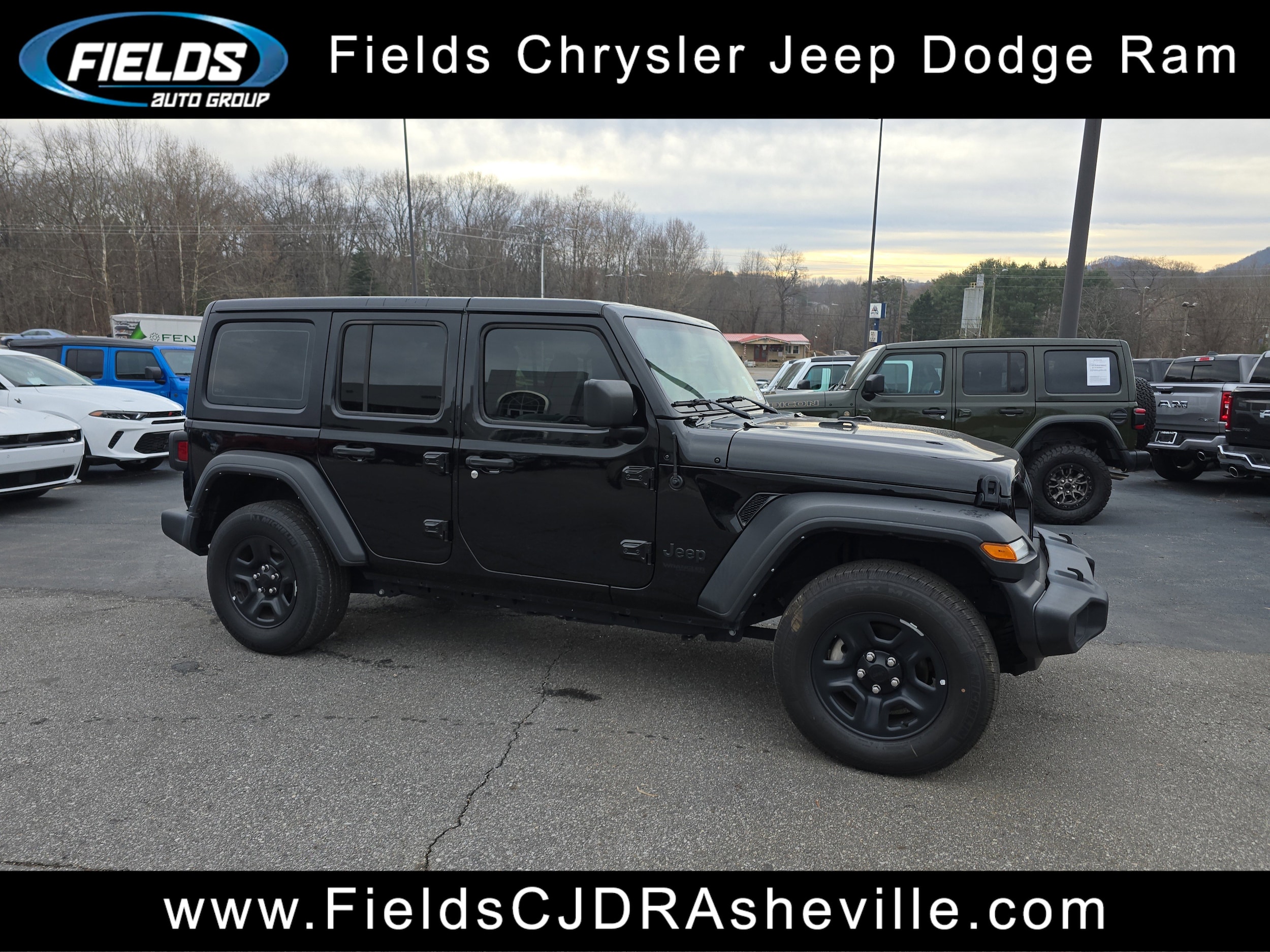 2022 Jeep Wrangler Unlimited Sport's photo