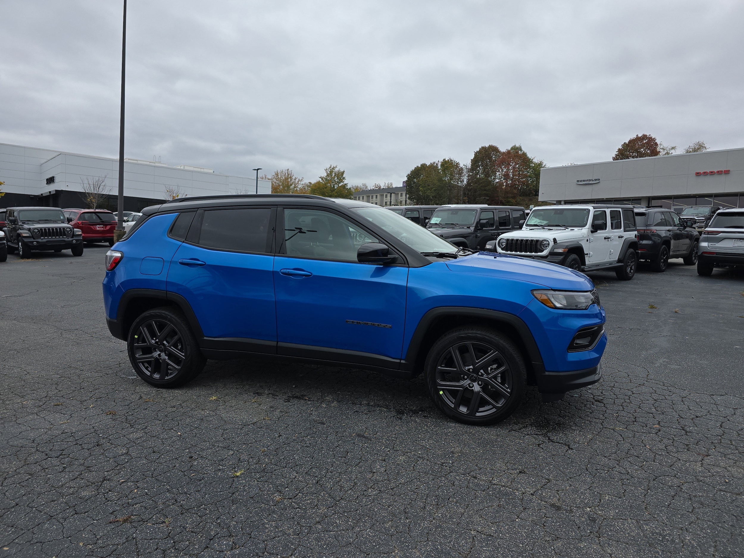 2026 Jeep Compass Limited Altitude's photo