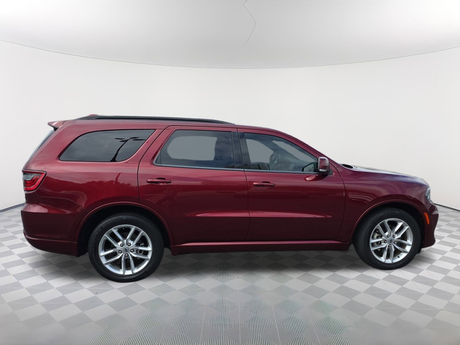 2022 Dodge Durango GT Plus photo 2