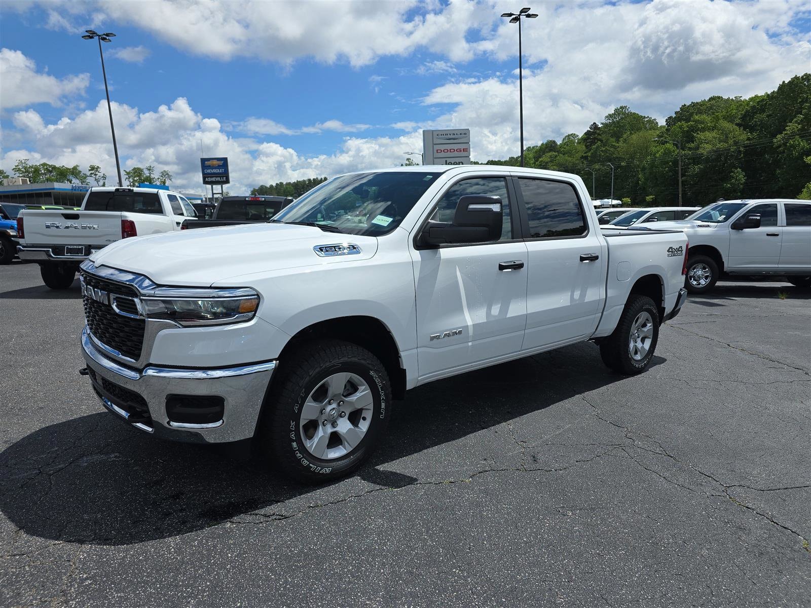 2025 RAM 1500 Tradesman - Photo 8