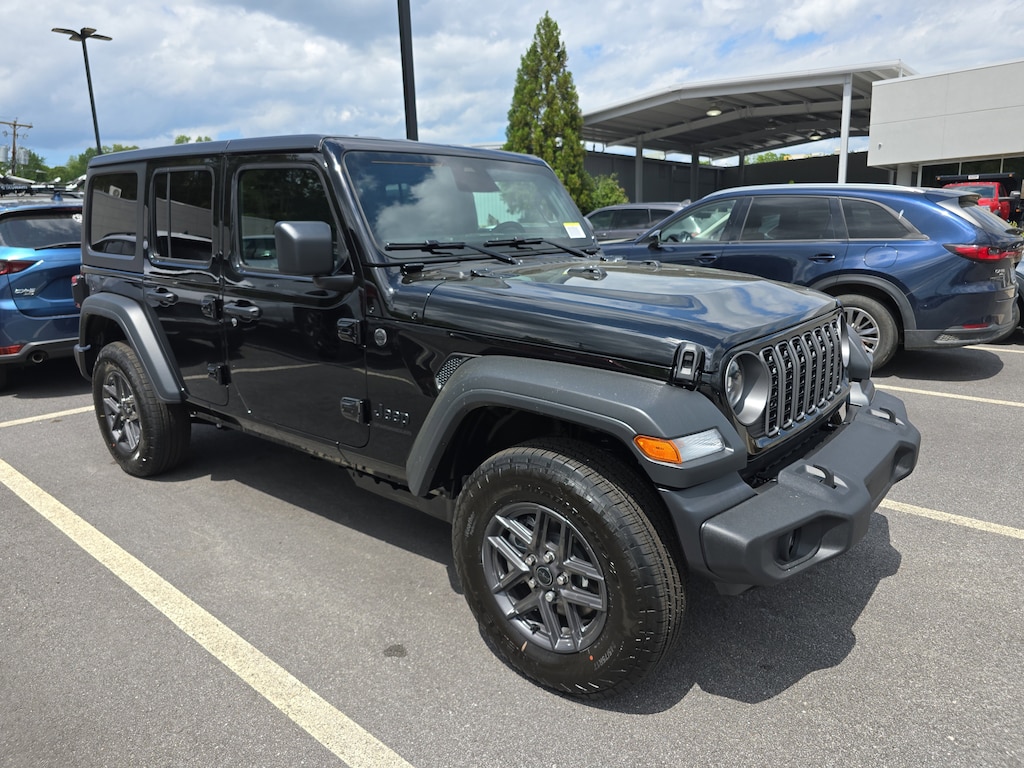 New 2026 Jeep Wrangler 4-DOOR SPORT S Sport Utility
