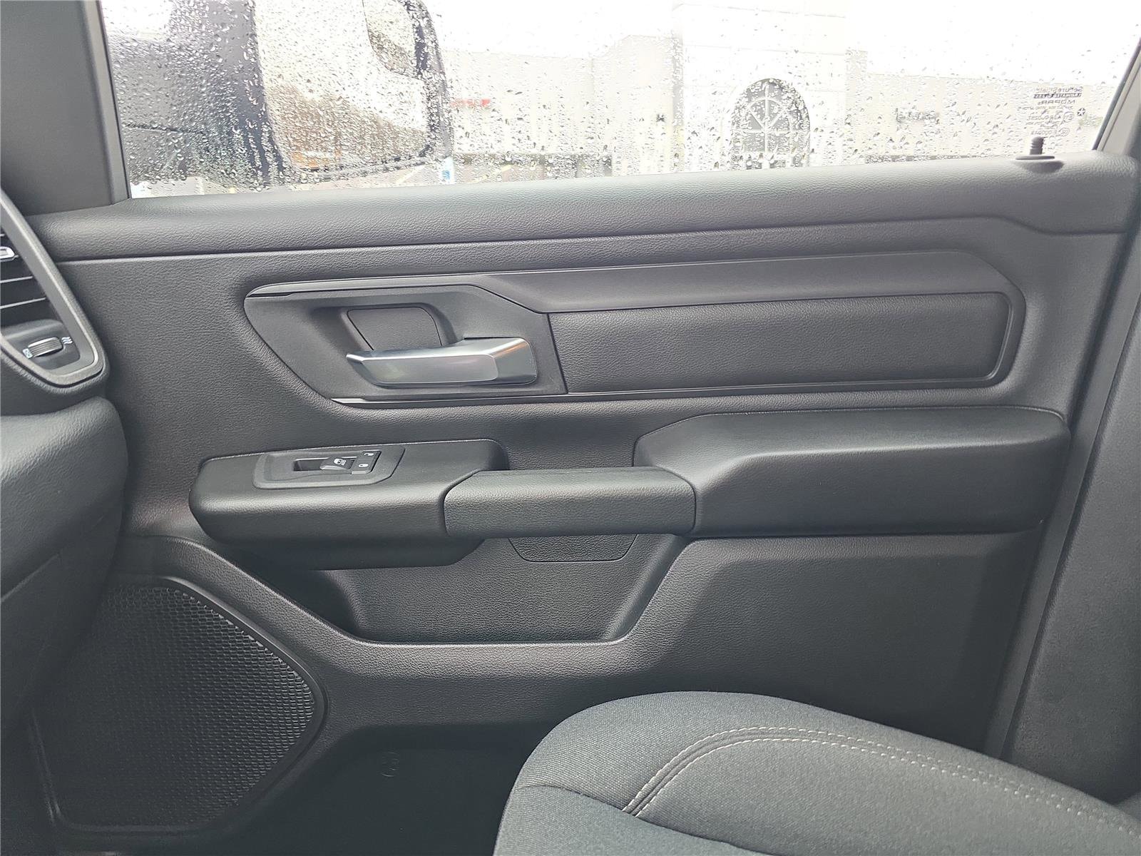 2025 RAM 1500 Tradesman - Photo 24