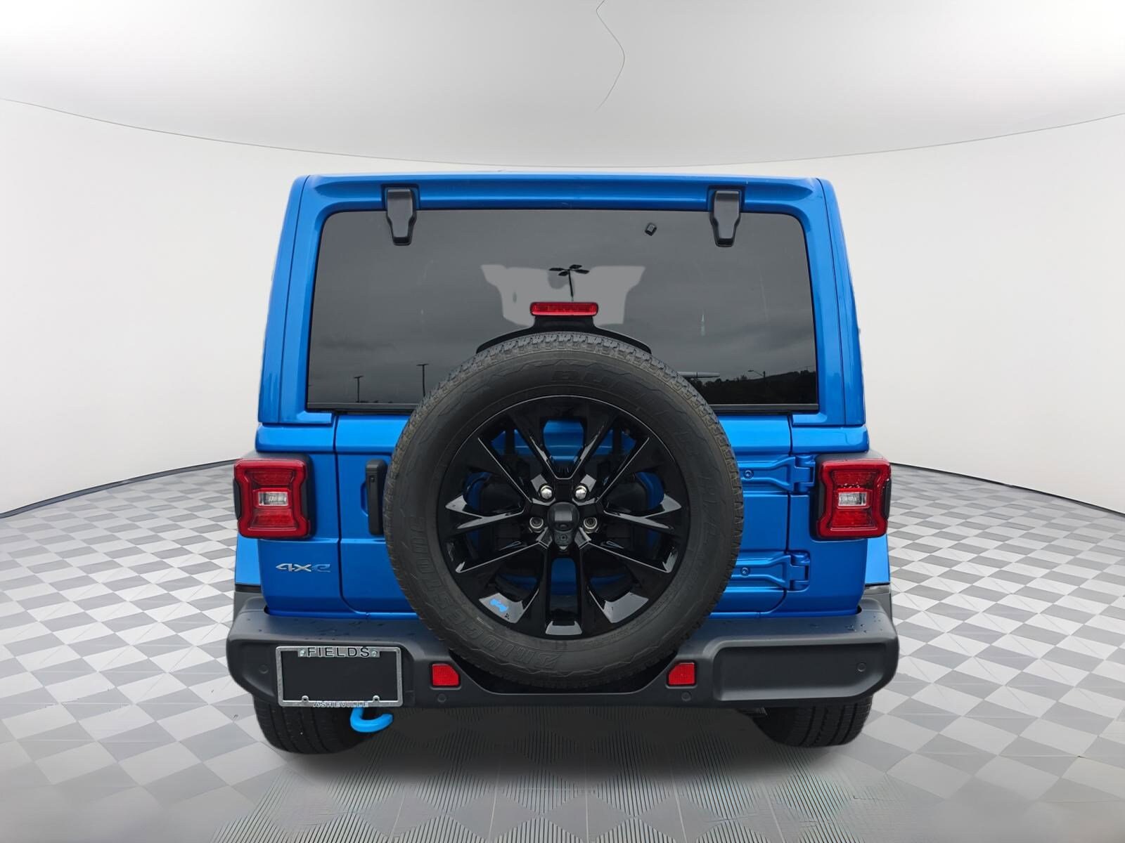 2023 Jeep Wrangler Sahara 4xe photo 4