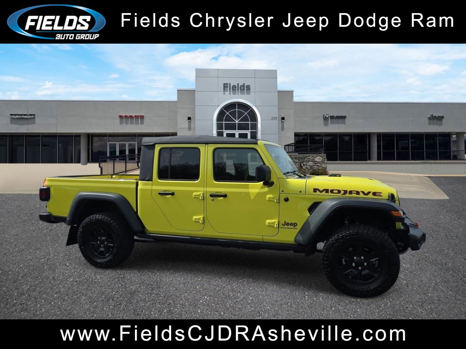 2023 Jeep Gladiator Mojave's photo