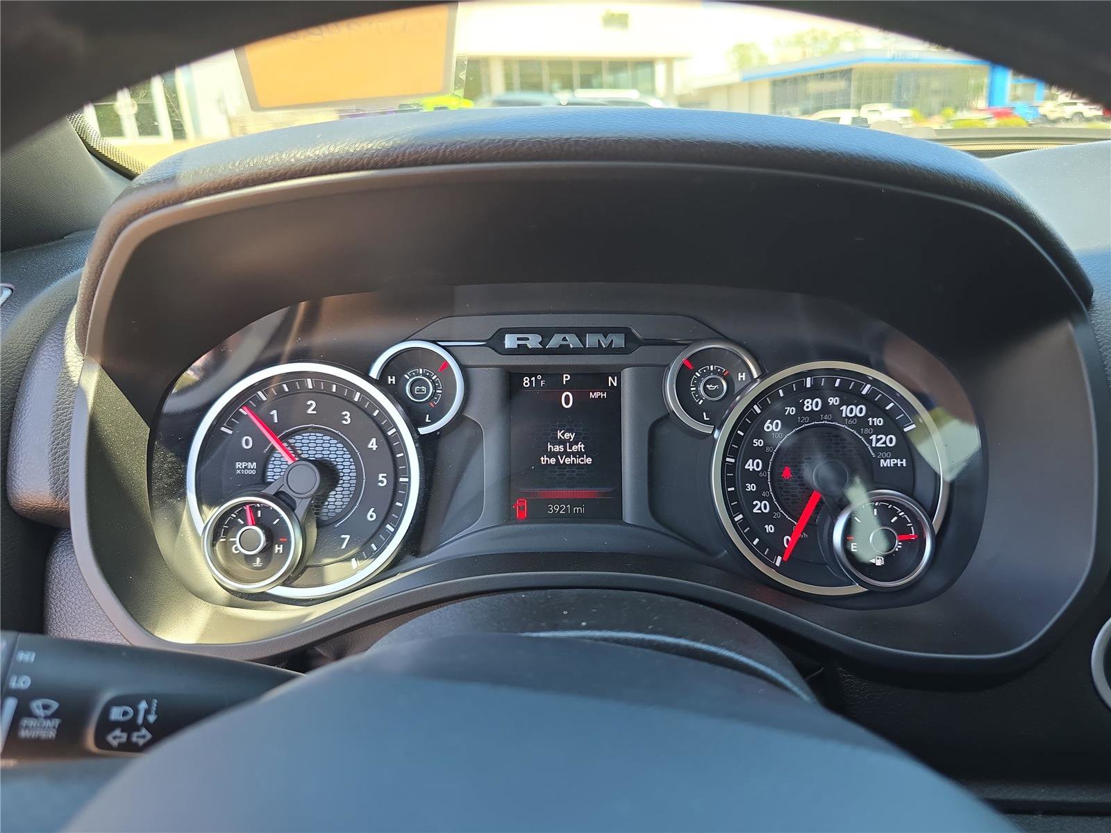 2025 RAM 1500 Tradesman - Photo 29